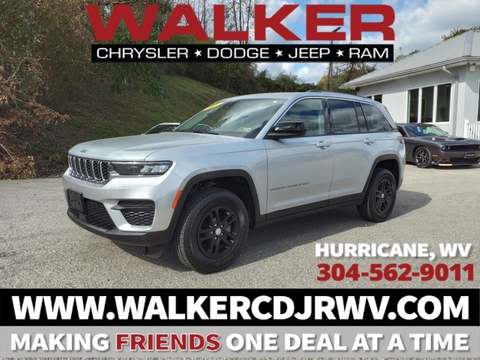 2022 Jeep Grand Cherokee.
