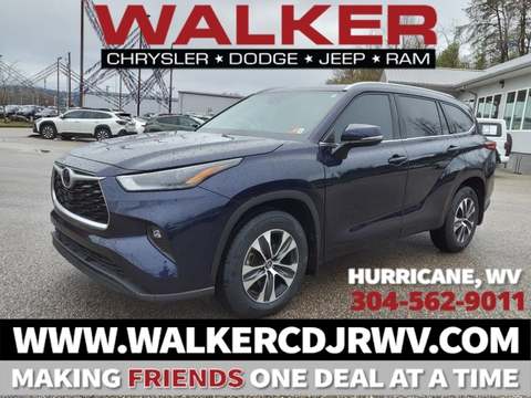 2022 Toyota Highlander.