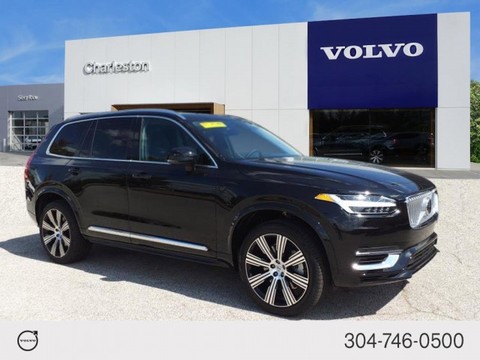 2025 Volvo XC90.