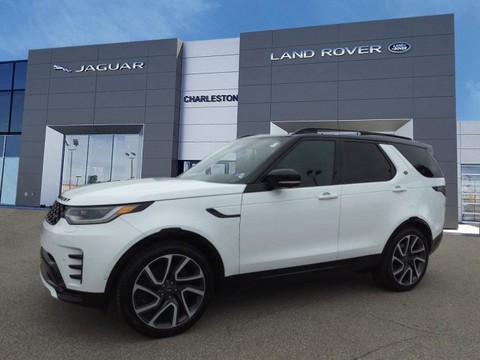 2024 Land Rover Discovery.