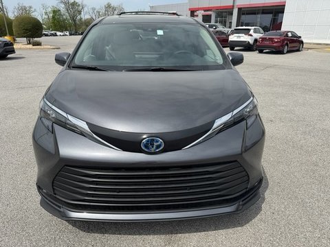 2025 Toyota Sienna.