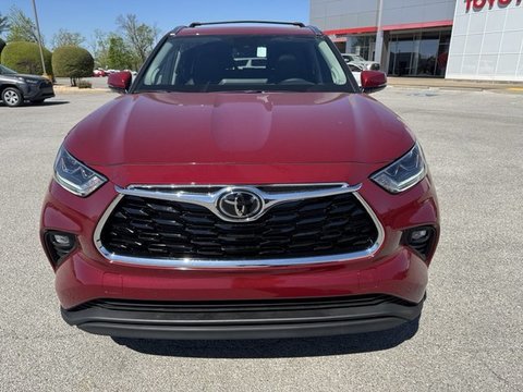 2025 Toyota Highlander.