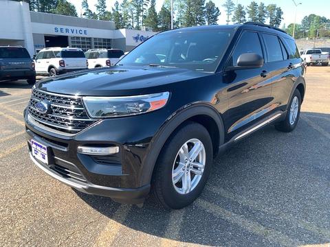 2020 Ford Explorer.