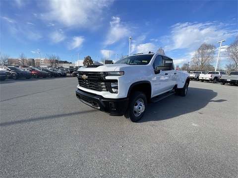 2025 Chevrolet Silverado 3500.