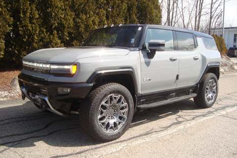 2025 GMC H1.