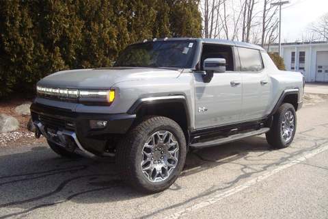 2025 GMC H1.