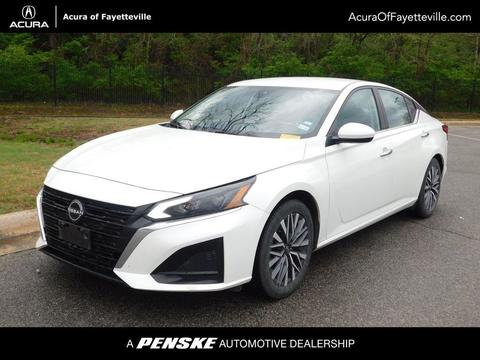 2023 Nissan Altima.