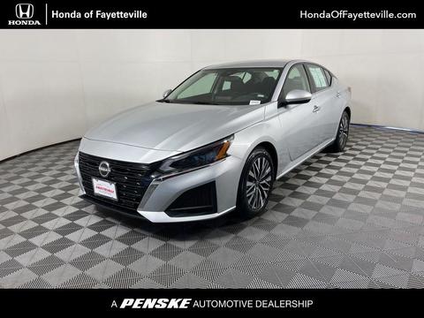 2023 Nissan Altima.