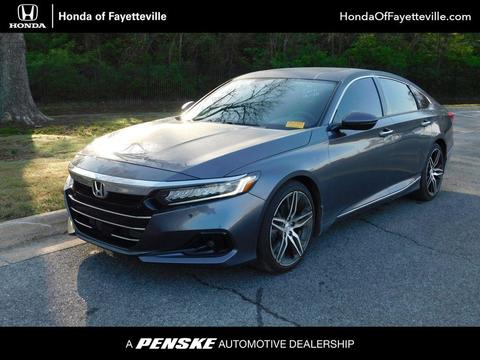 2021 Honda Accord.