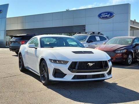 2025 Ford Mustang Cpe.