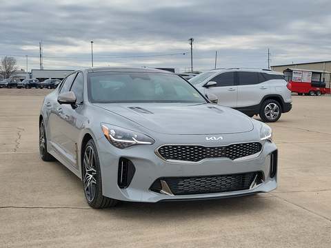 2023 Kia Stinger.