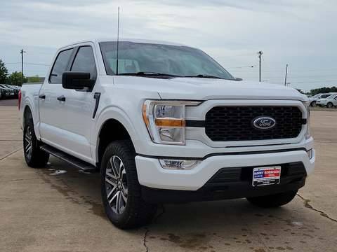 2022 Ford F-150.