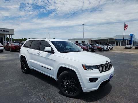 2021 Jeep Grand Cherokee.
