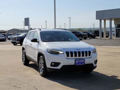 2022 Jeep Cherokee.