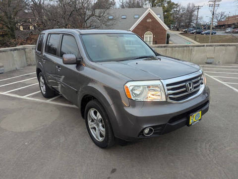 2015 Honda Pilot.