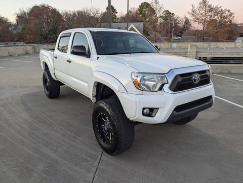 2013 Toyota Tacoma.