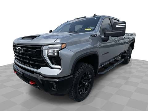 2025 Chevrolet Silverado 3500.