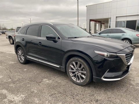 2023 Mazda CX-90.