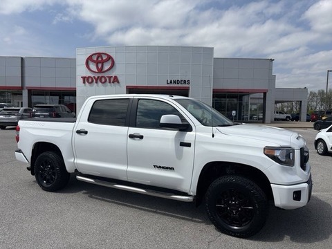 2016 Toyota Tundra.