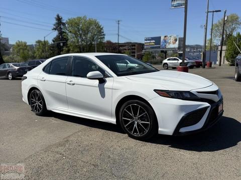 2021 Toyota Camry.