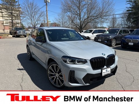 2022 BMW X4.