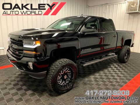 2017 Chevrolet Silverado 1500.