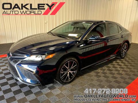 2021 Toyota Camry.