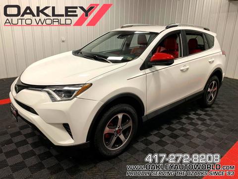 2018 Toyota RAV4.