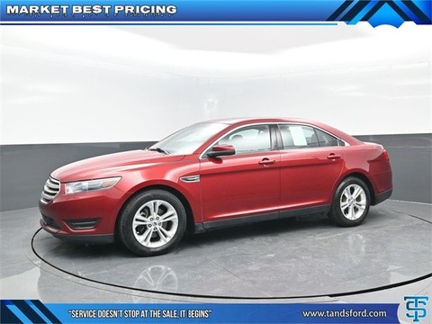 2015 Ford Taurus.