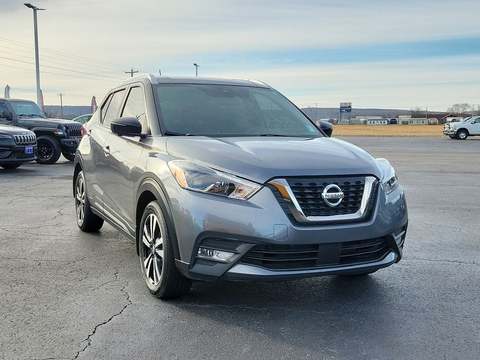 2020 Nissan Kicks.