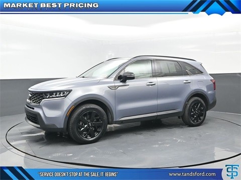 2021 Kia Sorento.