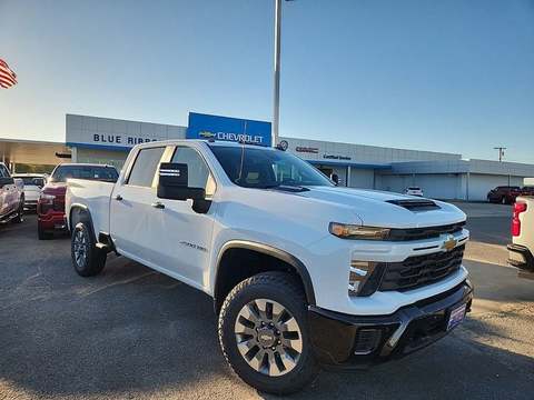 2025 Chevrolet Silverado 3500.