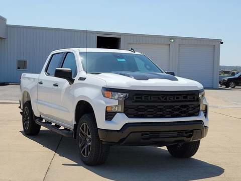 2025 Chevrolet Silverado 1500.
