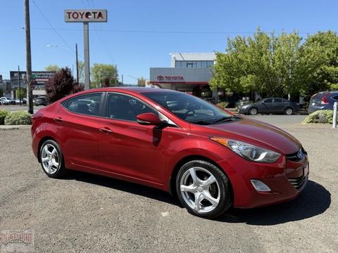 2012 Hyundai Elantra.