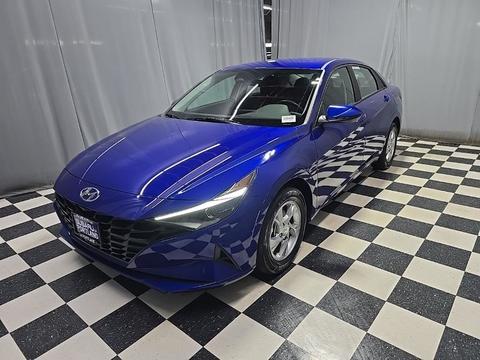2022 Hyundai Elantra.
