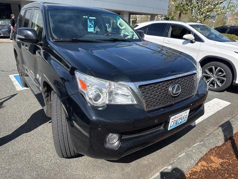2013 Lexus GX.