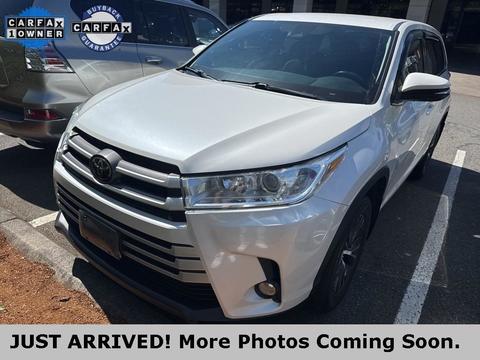 2019 Toyota Highlander.