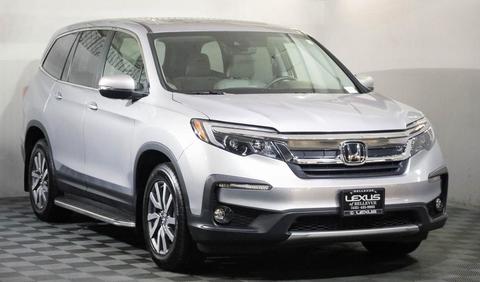 2019 Honda Pilot.