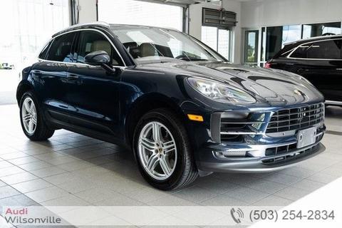 2019 Porsche Macan.