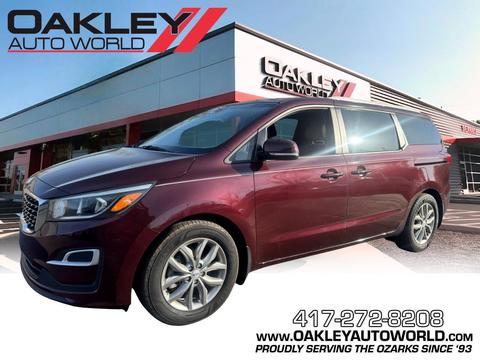 2020 Kia Sedona.