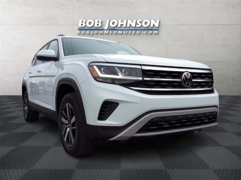 2022 Volkswagen Atlas.
