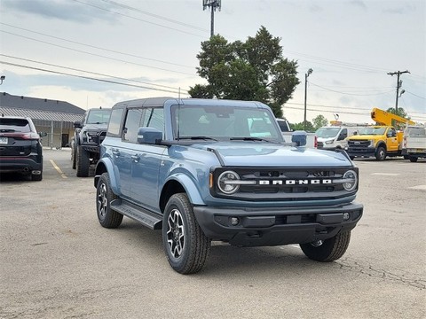 2025 Ford Bronco.