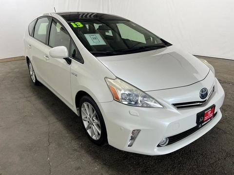 2013 Toyota Prius.