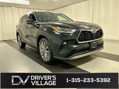 2021 Toyota Highlander.