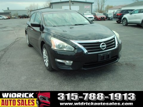 2014 Nissan Altima.