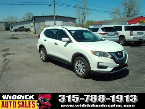 2018 Nissan Rogue.