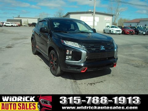 2021 Mitsubishi Outlander.