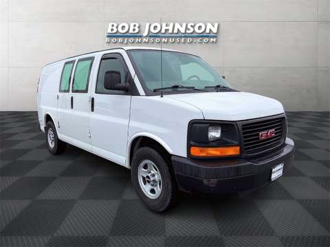 2008 GMC Savana.