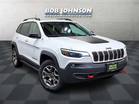 2020 Jeep Cherokee.