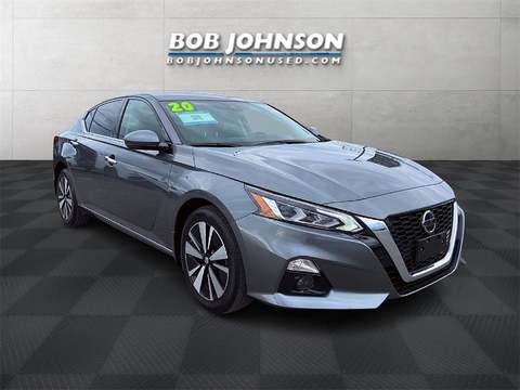 2020 Nissan Altima.
